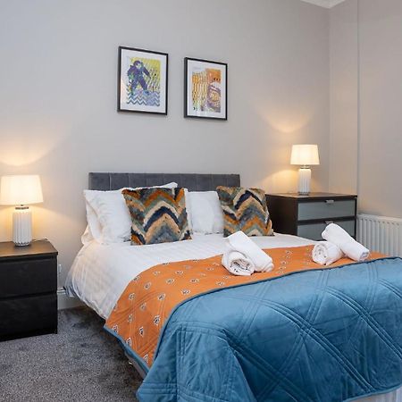 Queens Large 2 Bdr & 1 Bdr Apartments By Belfast City Breaks Ngoại thất bức ảnh