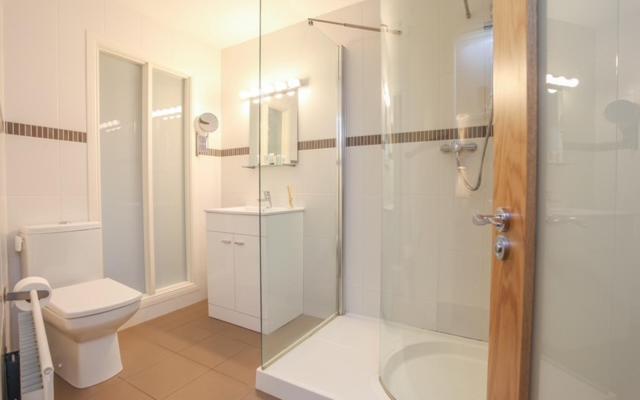 Queens Large 2 Bdr & 1 Bdr Apartments By Belfast City Breaks Ngoại thất bức ảnh